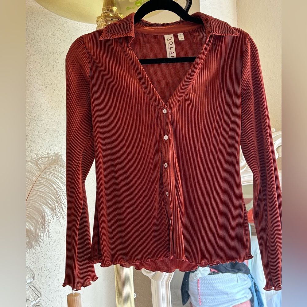 Anthropologie Plisse top